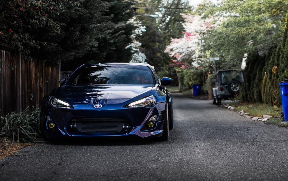 toyota blue car